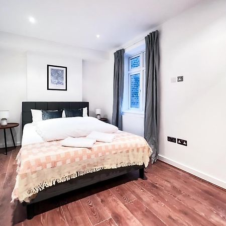 Prime Location Camden Luxury Apt Sleeps 6 London Eksteriør bilde