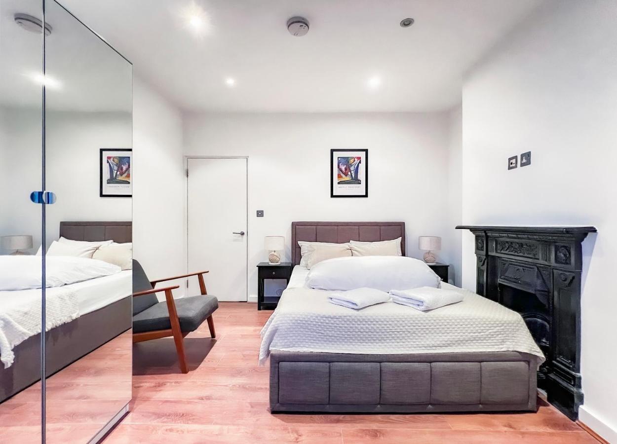 Prime Location Camden Luxury Apt Sleeps 6 London Eksteriør bilde