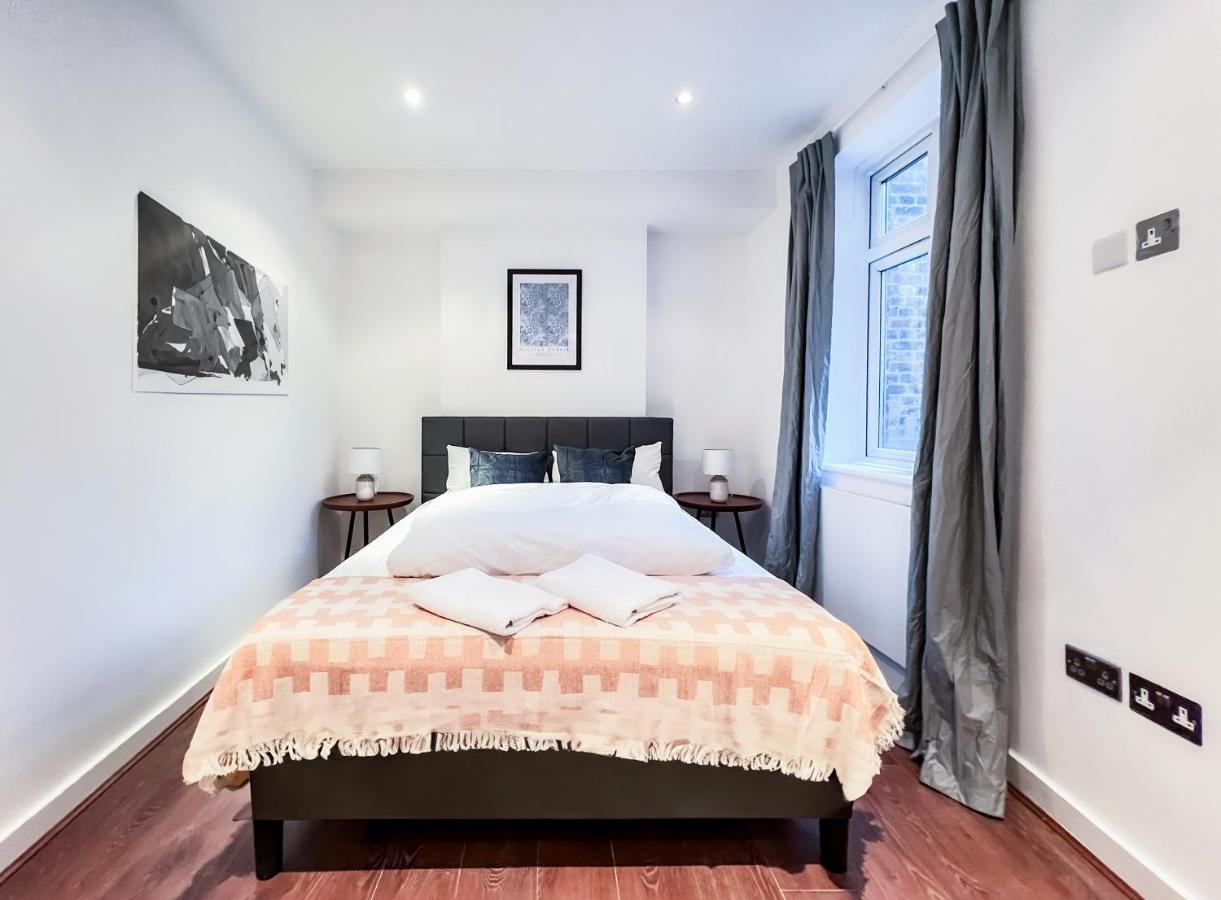 Prime Location Camden Luxury Apt Sleeps 6 London Eksteriør bilde