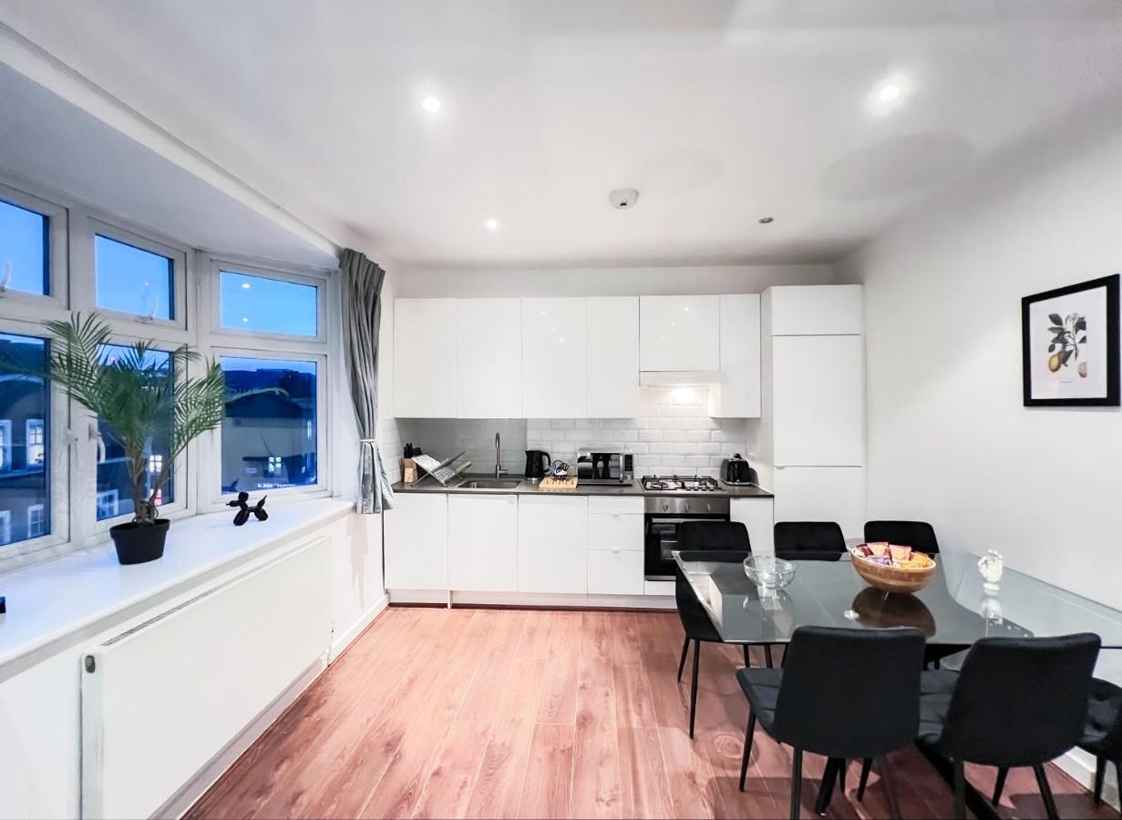 Prime Location Camden Luxury Apt Sleeps 6 London Eksteriør bilde